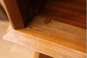 ヴィンテージ家具　北欧ビンテージ1960年代スモールキャビネット(収納棚)ミッドセンチュリー