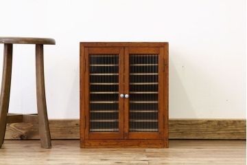 レトロ家具　昭和レトロ　古い木のモールガラス入り小さな書類ケース(レコードケース)