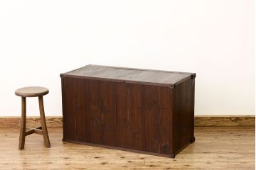 レトロ家具　アンティーク　モールガラス入りレトロな収納棚(ローボード)