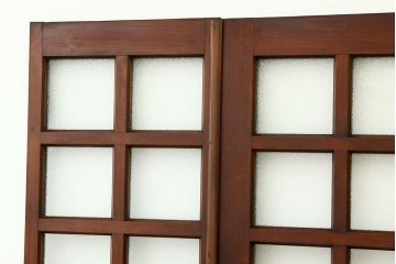 アンティーク　両開き　重厚な枡目格子ダイヤガラスの親子ドアセット(扉・建具)