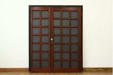 アンティーク　両開き　重厚な枡目格子ダイヤガラスの親子ドアセット(扉・建具)