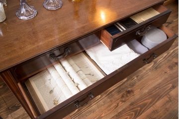 アンティーク家具　イギリスアンティーク　上品なコンソールテーブル(平机、在宅ワーク、在宅用デスク)