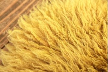 アンティーク雑貨　中古ムートンラグマット4枚セット?(ニチロ羊毛・ソファカバー)