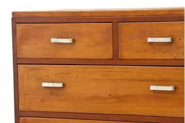 レトロ家具　昭和レトロ　シンプルなアンティークチェスト(タンス・たんす・ドロワー)