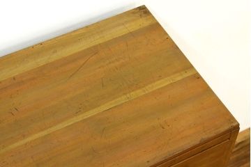 レトロ家具　昭和レトロ　古いナラ材のアンティークチェスト(タンス・たんす・ドロワー)