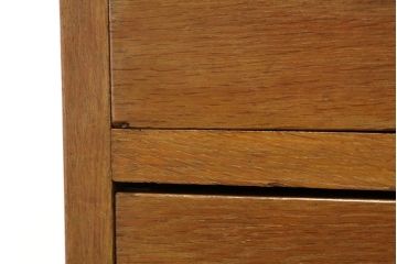レトロ家具　昭和レトロ　古いナラ材のアンティークチェスト(タンス・たんす・ドロワー)