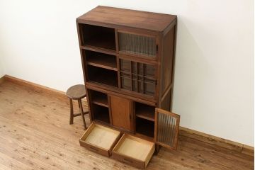 レトロ家具　昭和レトロ　古い木の作業台付きモールガラス食器棚(収納棚)