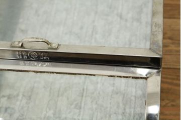 レトロ家具　昭和レトロ　状態の良いブリキガラスケース2個セット(2)(ショーケース)
