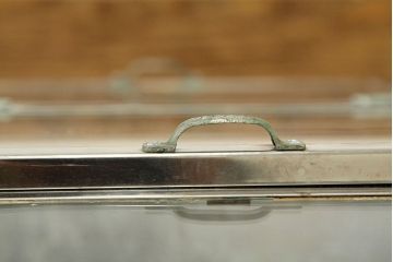 レトロ家具　昭和レトロ　状態の良いブリキガラスケース2個セット(3)(ショーケース)
