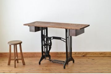 アンティーク家具　古いミシンテーブル(TOYOTA)