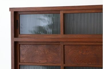 アンティーク家具　アンティーク　上質な前欅モールガラス二段重ね収納棚(食器棚)