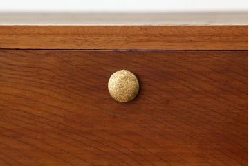 アンティーク家具　アンティーク　鉄脚付き3杯引き出しローチェスト(箪笥・ローボード)