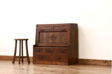アンティーク家具　アンティーク　小ぶりな象嵌入りライティングビューロー(簿記机・デスク)
