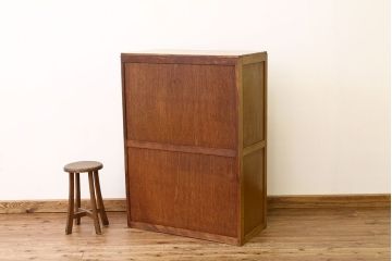 レトロ家具　昭和レトロ　シックなナラ材のアンティークチェスト(タンス・たんす・ドロワー)