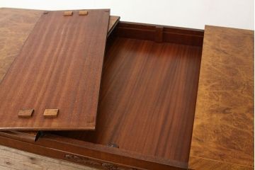 中古　イタリア製　象嵌入りダイニングテーブル(エクステンションテーブル)