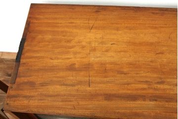 レトロ家具　昭和レトロ　鉄脚付きのシックな無垢材ローボード(時代箪笥・たんす)