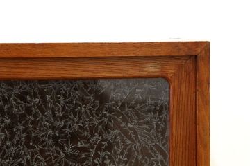レトロ家具　昭和レトロ　鉄脚付きのシックな無垢材ローボード(時代箪笥・たんす)