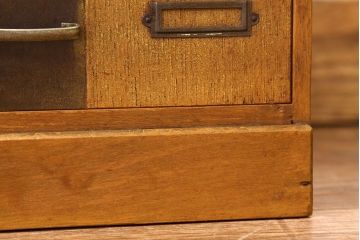 レトロ家具　昭和レトロ　ネームプレート付き小引き出し(アンティーク)