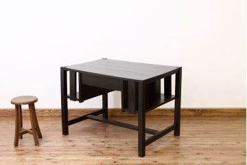 アンティーク家具　アンティーク　古いナラ材の重厚な棚付き平机(作業台・デスク)