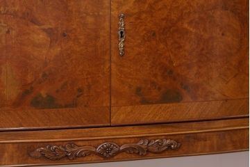 中古イタリア製象嵌入りサイドボード(猫脚)