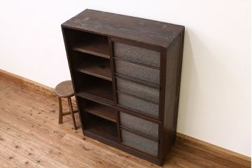 レトロ家具　昭和レトロ　古い木の結霜ガラス入り大型収納棚(下駄箱)