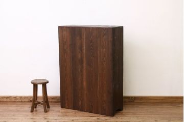 レトロ家具　昭和レトロ　古い木の結霜ガラス入り大型収納棚(下駄箱)
