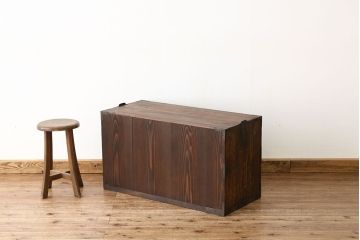 アンティーク家具　アンティーク　古い木の2杯引き出し時代箪笥ローチェスト