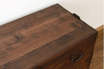 アンティーク家具　アンティーク　鉄脚付き2杯引き出しローチェスト(時代箪笥)