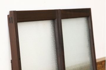 とてもかわいい模様ガラスの小さな窓2枚セット(ガラス戸)