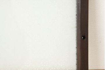 とてもかわいい模様ガラスの小さな窓2枚セット(ガラス戸)