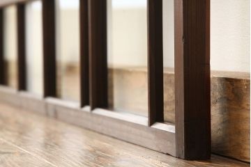 アンティーク　古い木のレトロな横長タイプ明かり取り1枚(欄間)