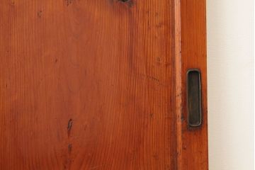 アンティーク　味わいある無垢材板戸2枚セット?(引き戸)