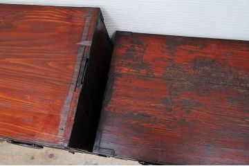 アンティーク家具　極上!前面欅の金具の細工が素晴らしい相馬箪笥