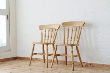 中古　イギリス製　しっかりとした椅子2脚セット1