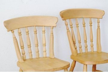 中古　イギリス製　しっかりとした椅子2脚セット1