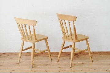 中古　イギリス製　しっかりとした椅子2脚セット1