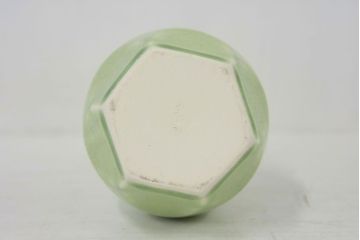 アンティーク雑貨　○古い萬珠堂・緑釉酒器