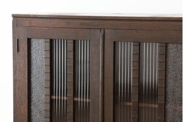 アンティーク家具　アンティーク　古い木のモールとダイヤガラス入り本箱(ブックケース)