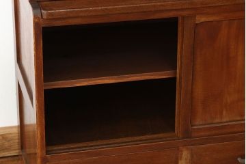レトロ家具　☆アンティーク　モールガラス入りシンプルな作業台付き食器棚(昭和レトロ)