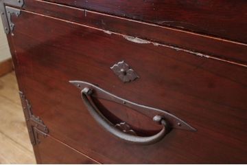 極上美品!漆の綺麗な上手二本松箪笥