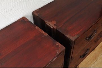 極上美品!漆の綺麗な上手二本松箪笥