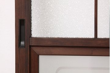 アンティーク　古い木のレトロな模様ガラス戸2枚セット(引き戸)