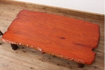 アンティーク家具　古民具・骨董　特大!花梨無垢一枚板の上質な座卓(テーブル、カリン材)