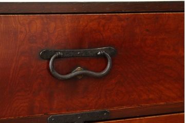アンティーク家具　古民具・骨董　重厚な前欅一間　仙台箪笥(引き出しローチェスト)