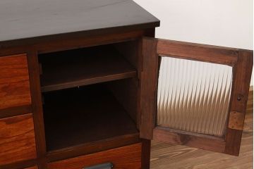 アンティーク家具　アンティーク　天板無垢材の鉄脚ローボード(ドロワーチェスト)
