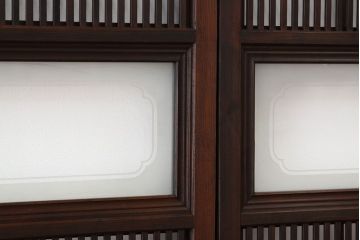 古民具・骨董　希少な巾の広い裏障子付き格子戸4枚セット(引き戸)