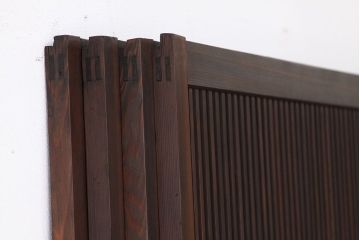 古民具・骨董　希少な巾の広い裏障子付き格子戸4枚セット(引き戸)