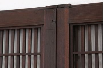 古民具・骨董　希少な巾の広い裏障子付き格子戸4枚セット(引き戸)