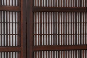 古民具・骨董　希少な巾の広い裏障子付き格子戸4枚セット(引き戸)