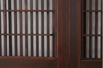 古民具・骨董　希少な巾の広い裏障子付き格子戸4枚セット(引き戸)